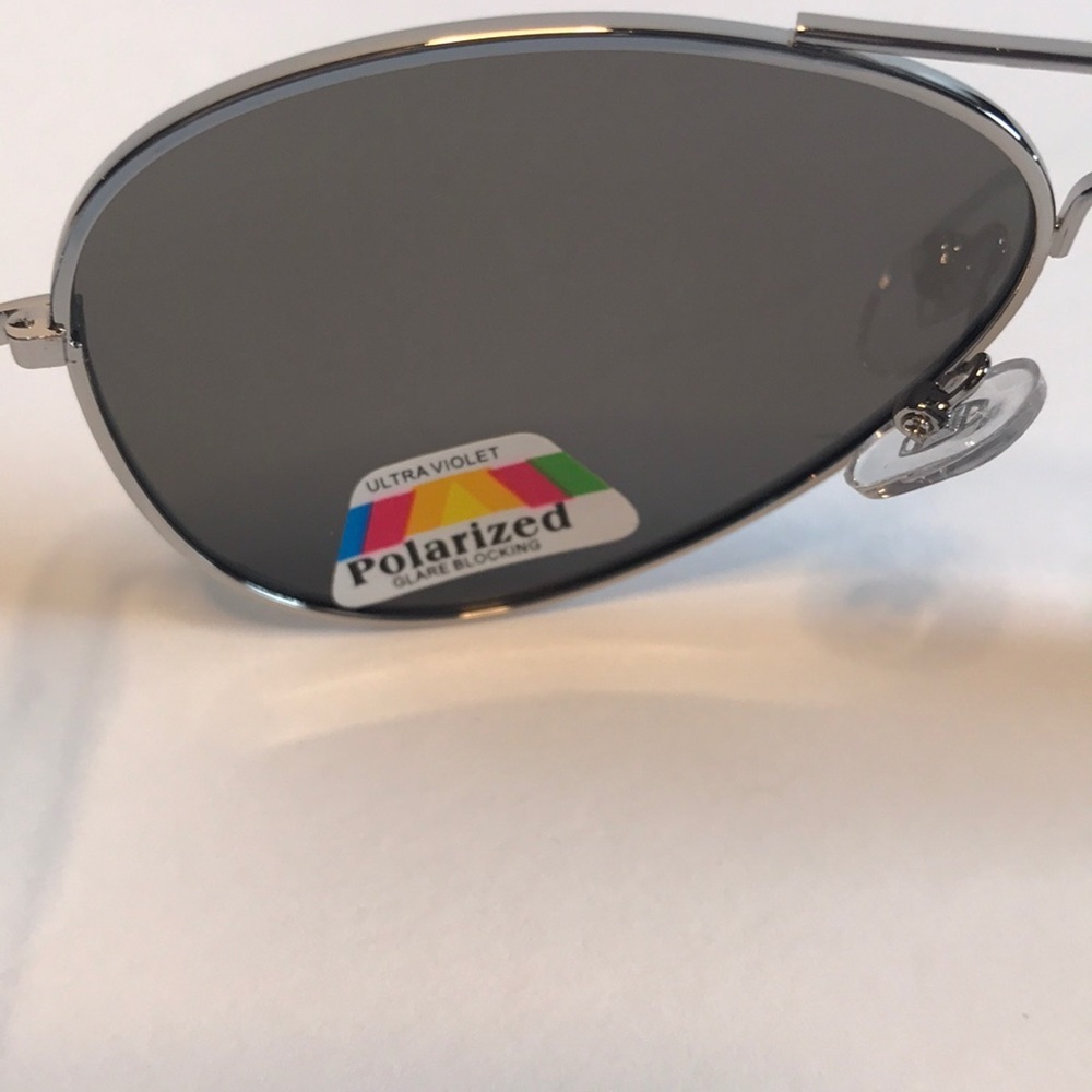 Unisex Sunglasses 100% UV protected Polarized Silver Frame/Blue Lens - Picture 6 of 6